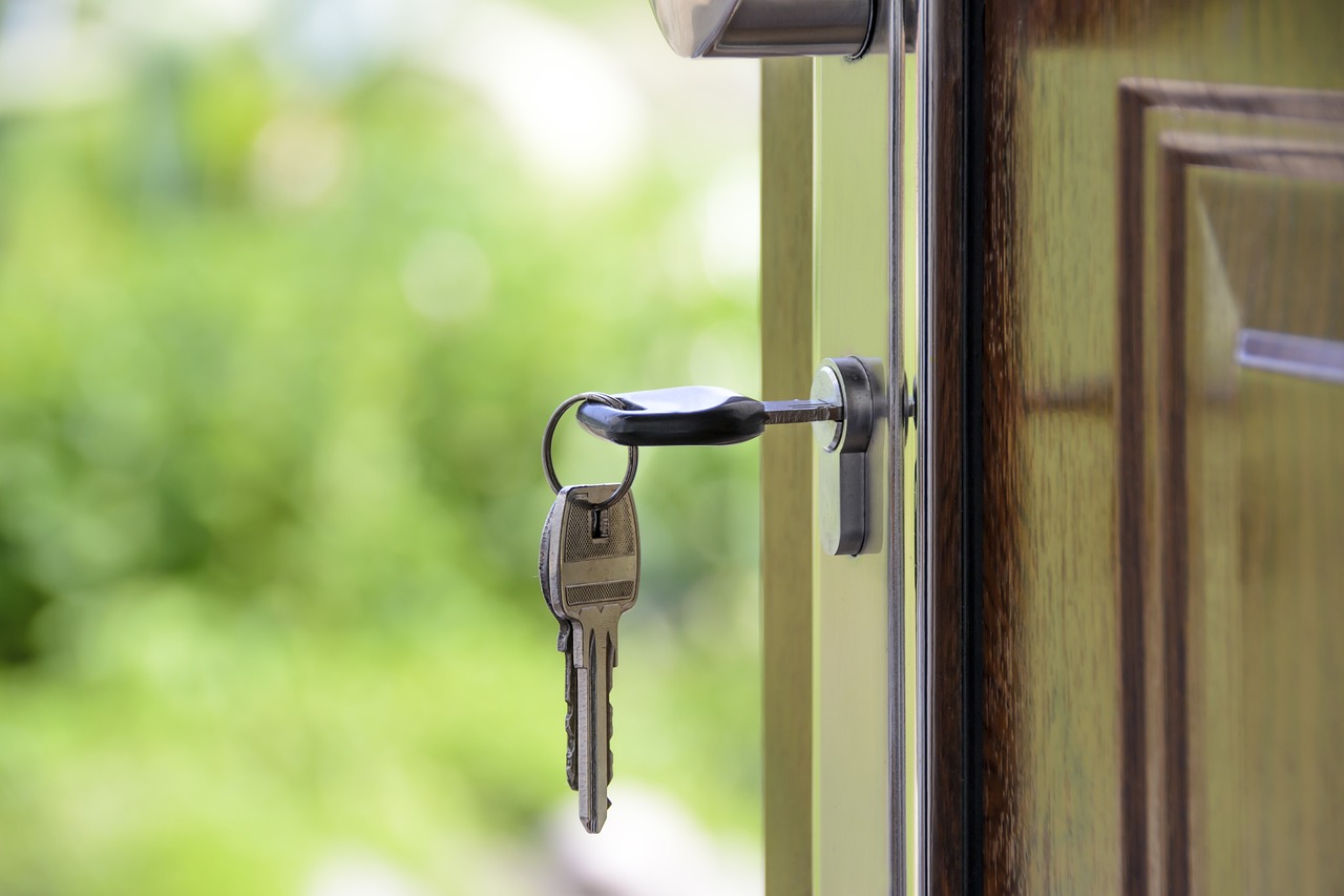 House keys renting